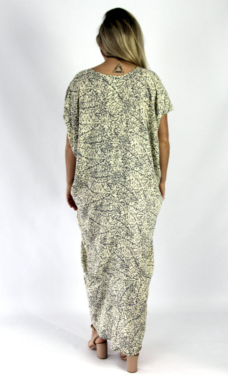 Rayon Kaftan Frilled Toga Fossil Cream