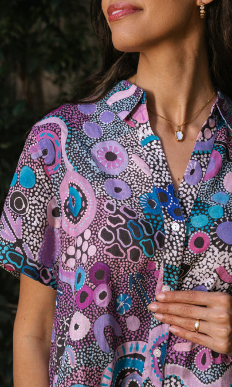 Aboriginal Art Women's Linen Short Sleeve Shirt Makuru