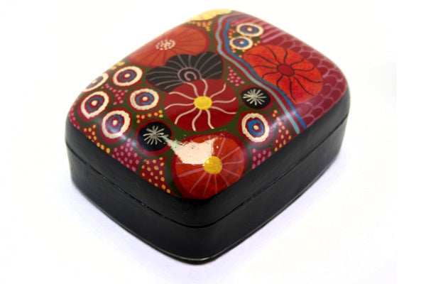 Aboriginal Art Large Lacquer Box by Damien & Yilpi Marks (2)