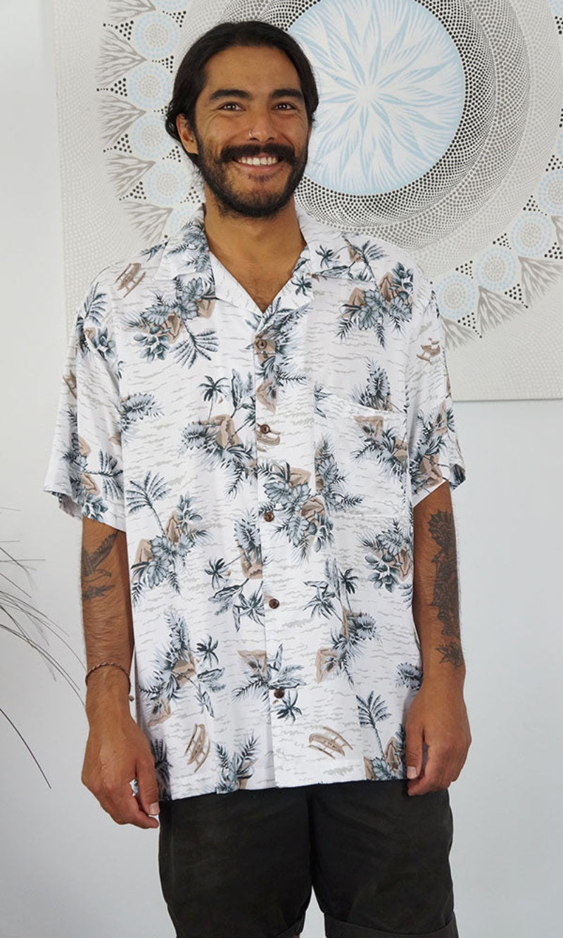 Rayon Hawaiian Shirt Outrigger