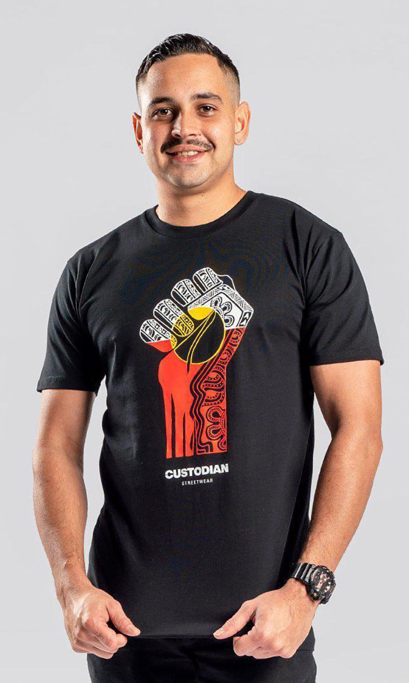 Aboriginal Art Men's T-Shirt Rise Up Black