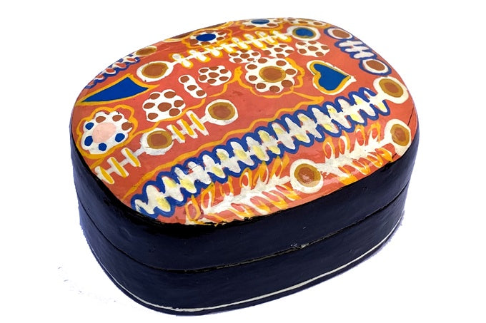 Aboriginal Art Medium Lacquer Box by Murdie Nampijinpa Morris (2)